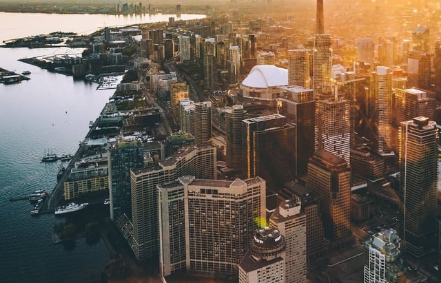 Building a Startup in Toronto (2026): The Real Founder's Guide
